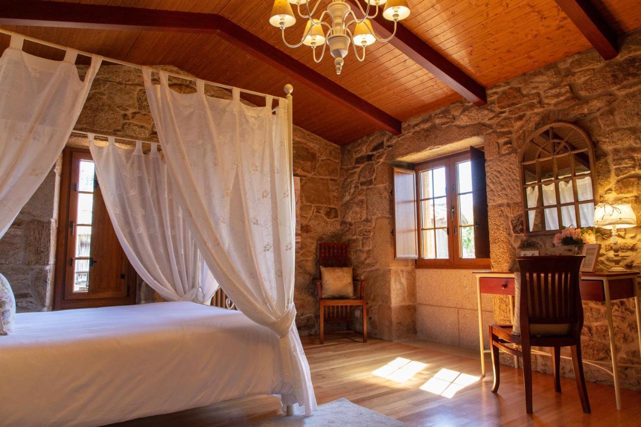 Casa Rural As Bentinas Milladoiro Exteriör bild