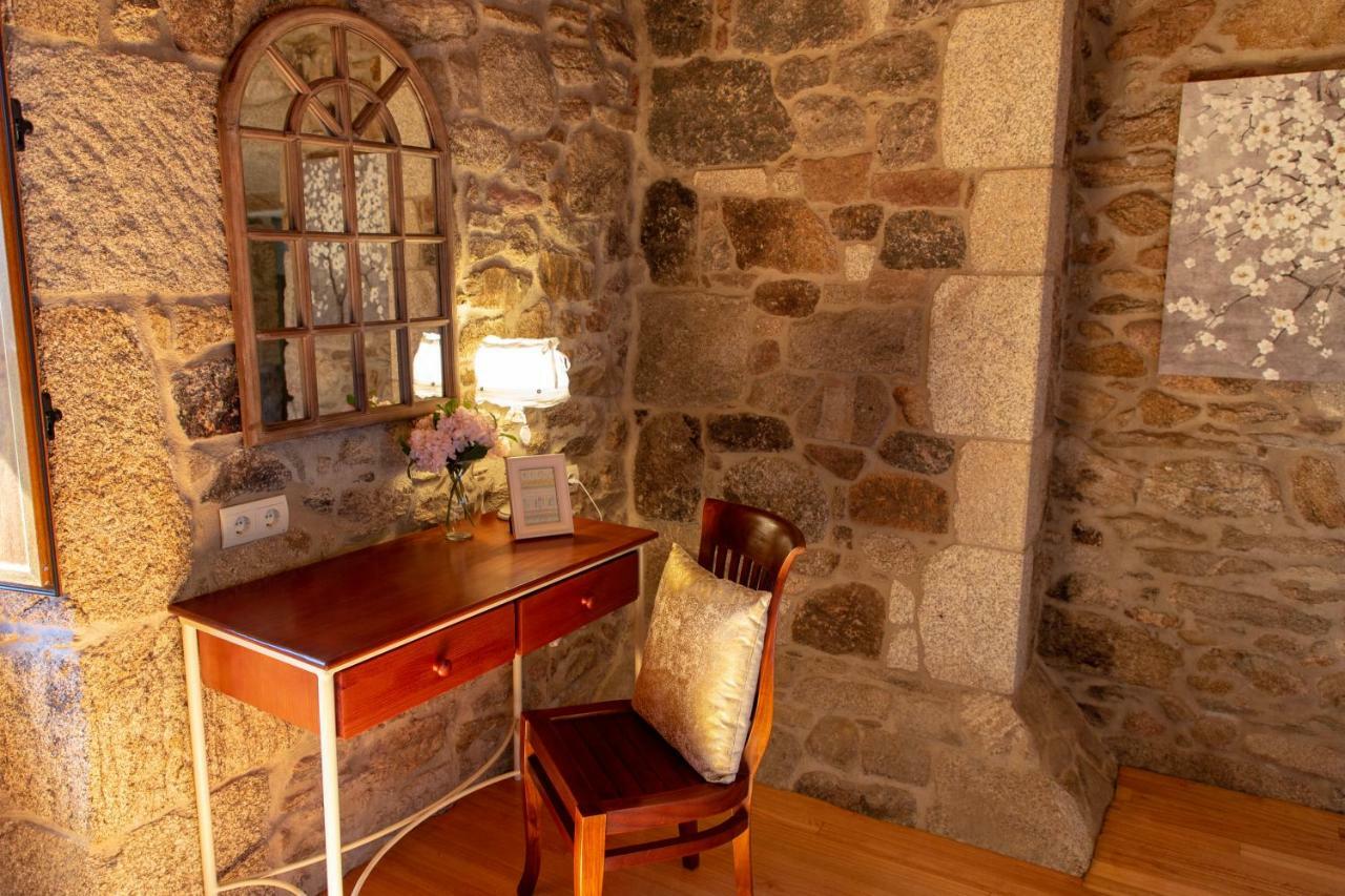 Casa Rural As Bentinas Milladoiro Exteriör bild