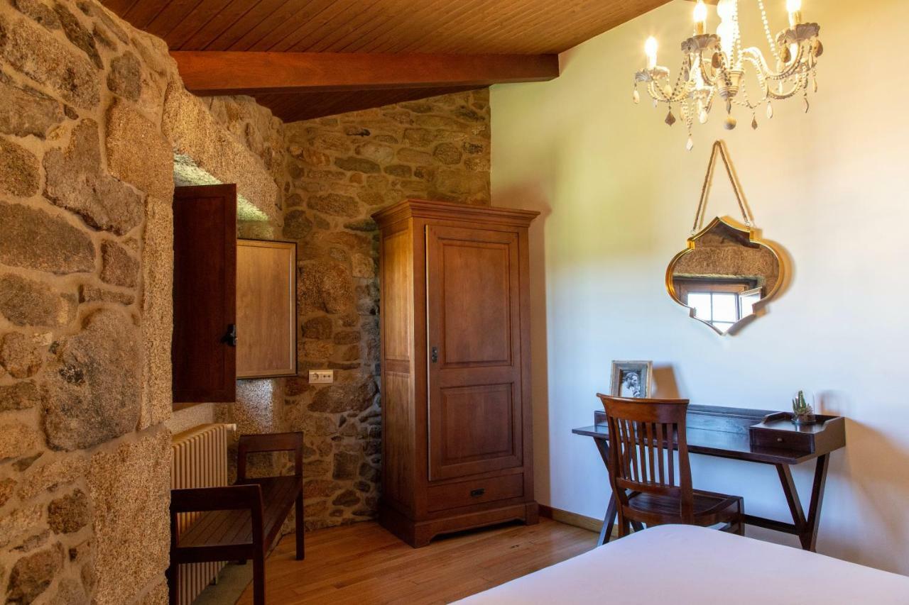Casa Rural As Bentinas Milladoiro Exteriör bild