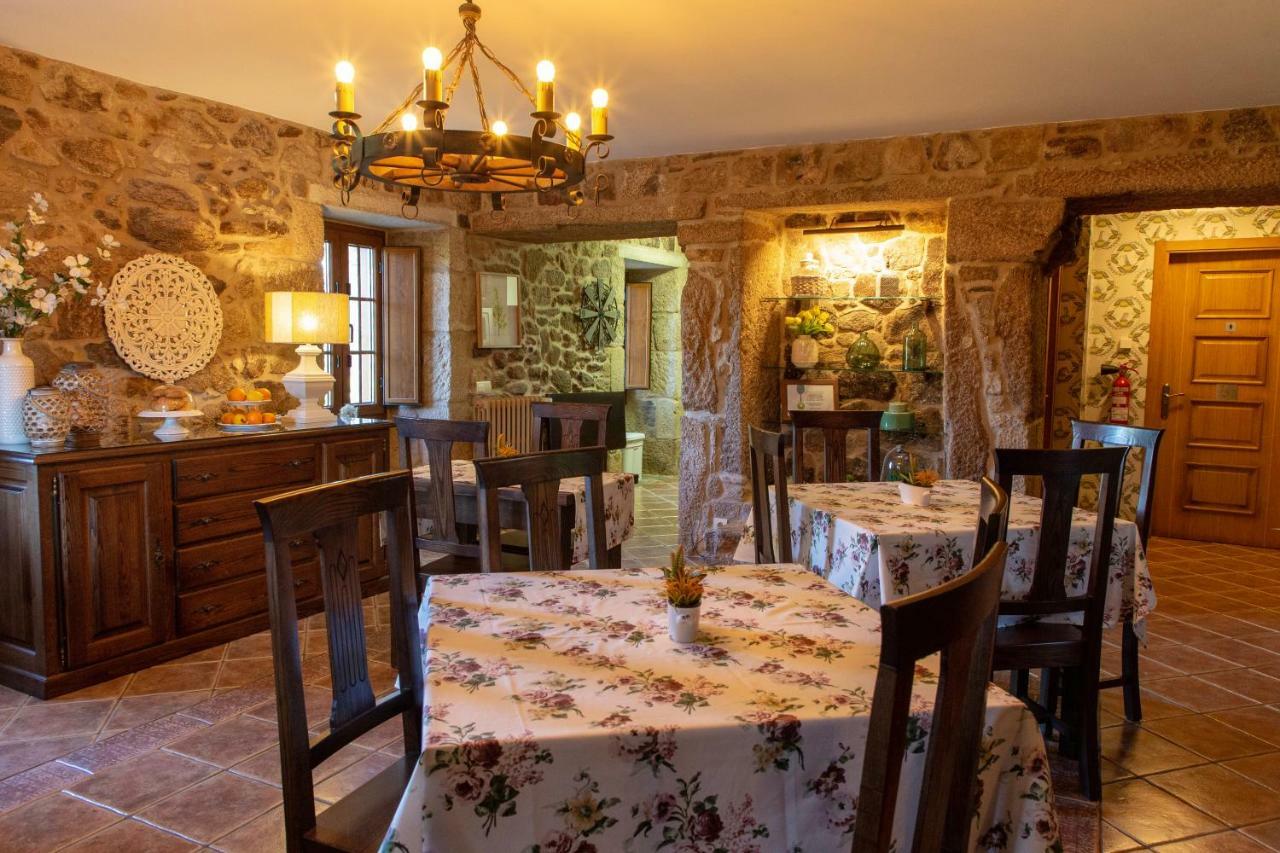Casa Rural As Bentinas Milladoiro Exteriör bild